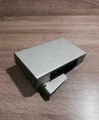 Subaru Impreza I Gearbox control unit/module 31711AC474 A64000DPI
