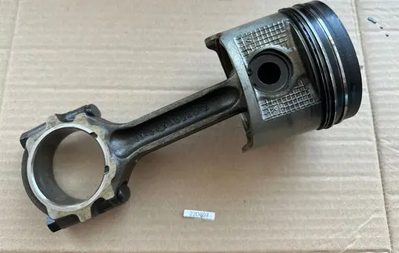 Nissan King Cab, Navara Piston with connecting rod A2010VK576