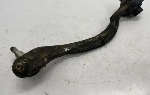 Mercedes-Benz E W212 Front lower control arm/wishbone