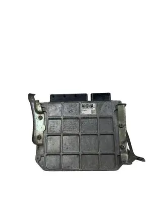 Toyota Avensis T270 Engine control unit/module ECU 8966105D10