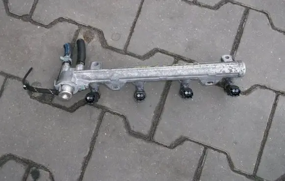 Seat Leon (1M) Fuel main line pipe LISTWAWTRYSKOWA