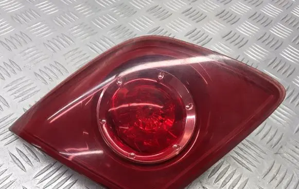 Mazda 3 I Tailgate rear/tail lights P2913