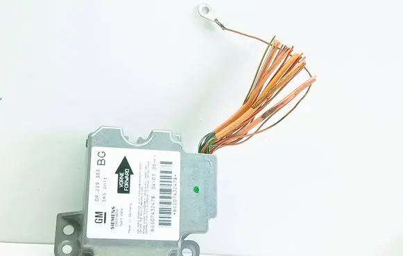 Opel Zafira A Airbag control unit/module 09229303 330518650 5WK42926