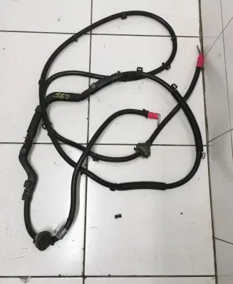 Audi A5 8T 8F Positive cable (battery) 8t1971225e 61032699 8k0911824