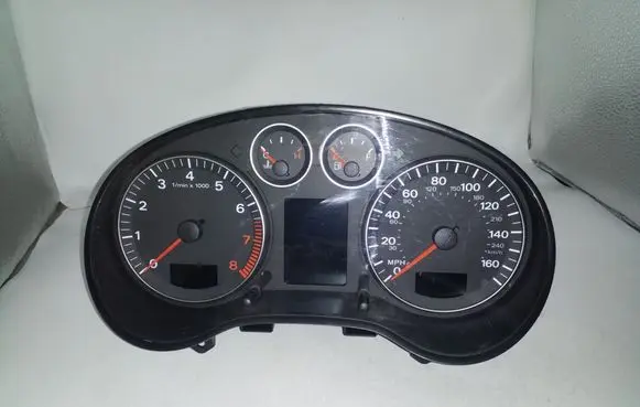 Audi A3 S3 8P Speedometer (instrument cluster) 8P0920981H