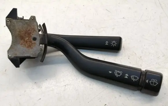 Ford Transit Headlight wiper arm B517X
