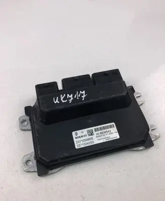 Renault Captur Engine control unit/module 237105990S