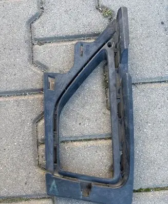 Volkswagen Golf Sportsvan Front fog light trim/grill 510853211C