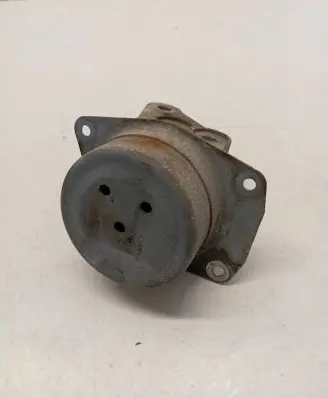 Cadillac SRX Gearbox mount 20847582