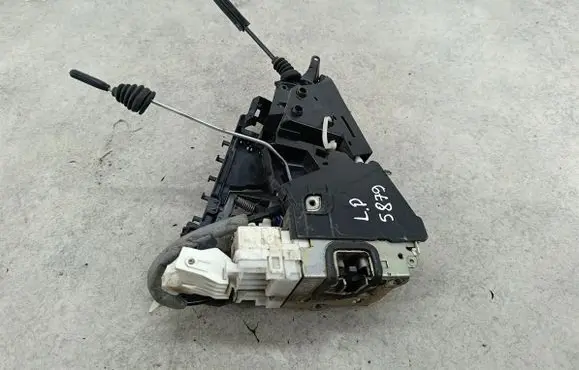 Mercedes-Benz A W169 Front door lock 1697202535
