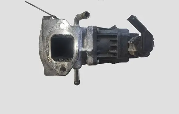 Mazda CX-5 EGR valve SH01K5T70874