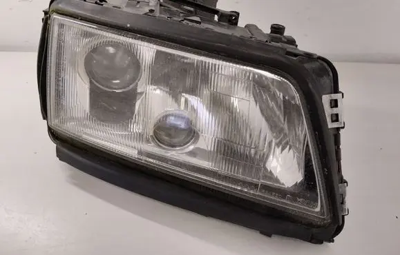 Audi A8 S8 D2 4D Headlight/headlamp 4D0941004P 0301047274 1307329023