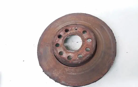 Volkswagen Touran I Front brake disc