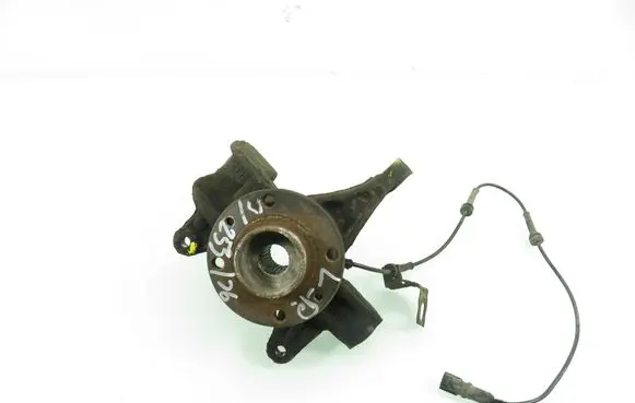 Renault Megane II Front wheel hub spindle knuckle