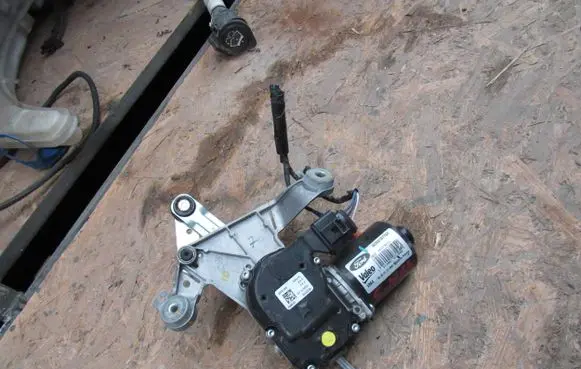 Ford S-MAX Wiper motor w000107104 W000107104