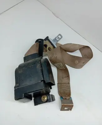 Ford Explorer Rear seatbelt H4339444973