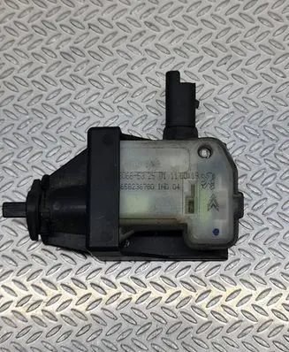 Fuel tank cap lock motor