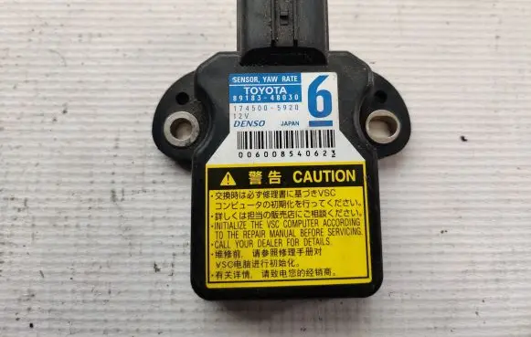 Toyota Auris 150 ESP acceleration yaw rate sensor 8918348030
