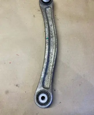 Audi Q7 4L Rear upper control arm/wishbone 7L0505376A