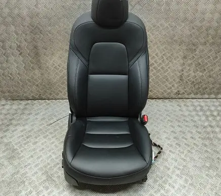 Tesla Model Y Front passenger seat 1758652C1A