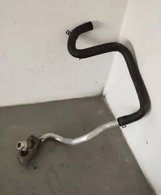 Mercedes-Benz GLE (W166 - C292) Engine coolant pipe/hose A1665003900