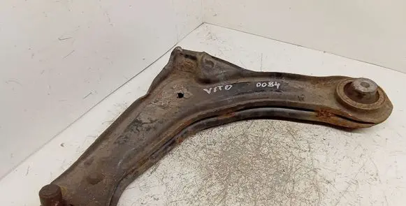 Mercedes-Benz Vito Viano W638 Front lower control arm/wishbone