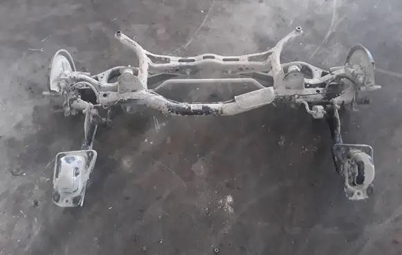 Skoda Octavia Mk2 (1Z) Rear subframe 