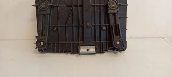Battery box tray
