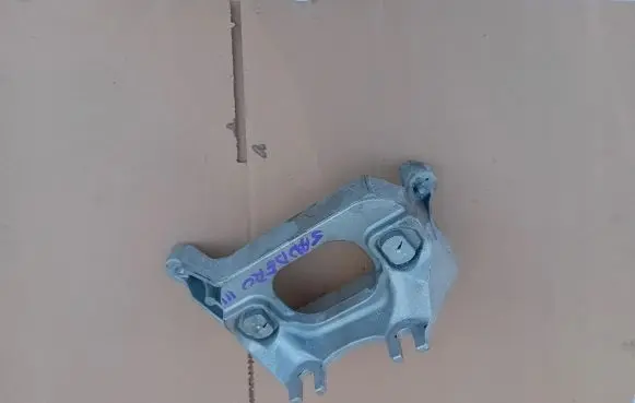 Dacia Sandero III Gearbox mounting bracket 112535643R