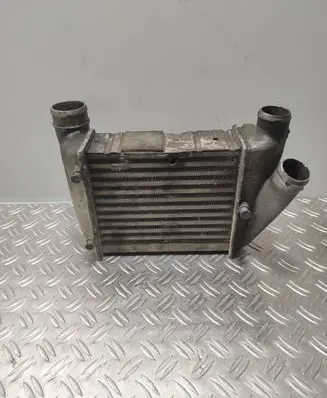 Audi A4 S4 B6 8E 8H Intercooler radiator 8E0145805D