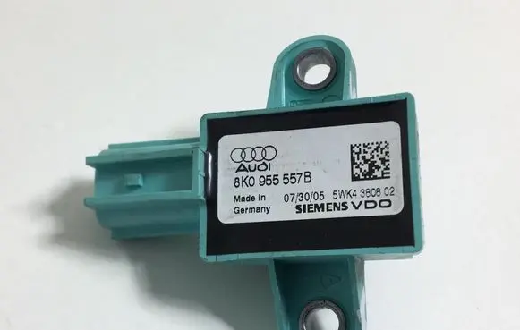 Audi A5 8T 8F Airbag deployment crash/impact sensor 8K0955557B