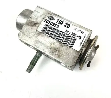 Air conditioning (A/C) expansion valve