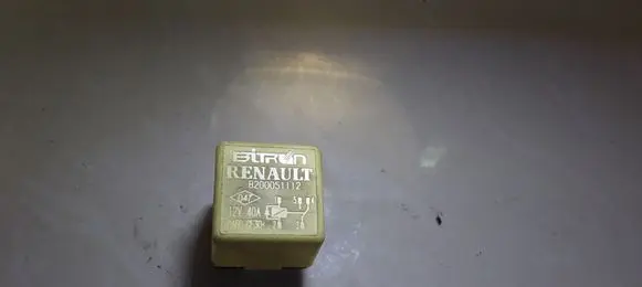 Renault Scenic II - Grand scenic II Other relay 8200051112