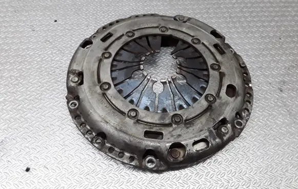 Volkswagen Touran I Pressure plate 