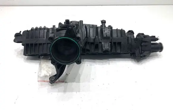 Volvo V60 Intake manifold 31293737