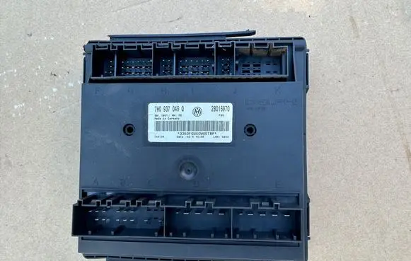 Volkswagen Multivan T5 Comfort/convenience module 7H0937049Q
