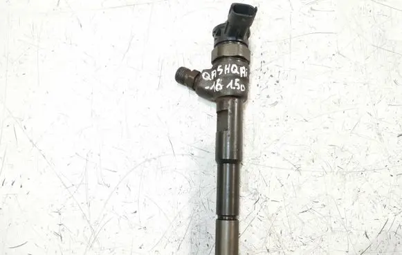 Nissan Qashqai Fuel injector 0445110652