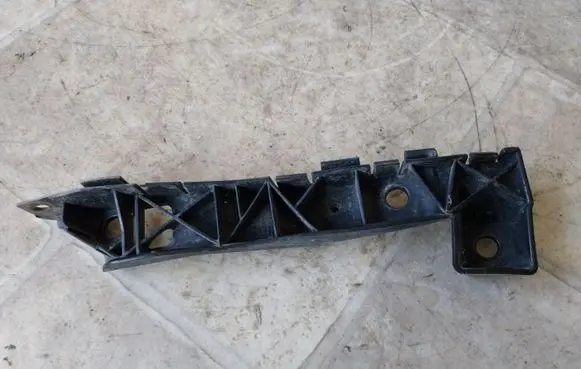 KIA Ceed Front bumper mounting bracket 865141H000