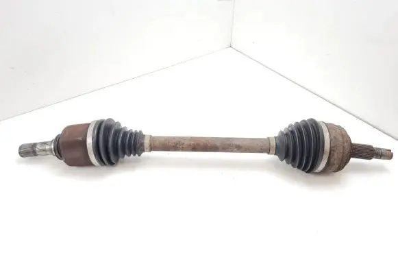Nissan NV400 Front driveshaft