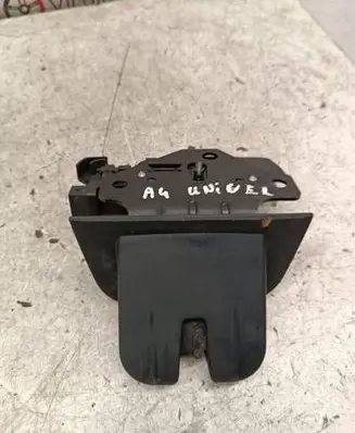 Audi A4 S4 B7 8E 8H Tailgate/trunk/boot lock/catch/latch 8P4827505C