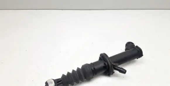 Renault Captur Clutch master cylinder 