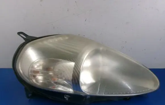 Fiat Punto (199) Headlight/headlamp