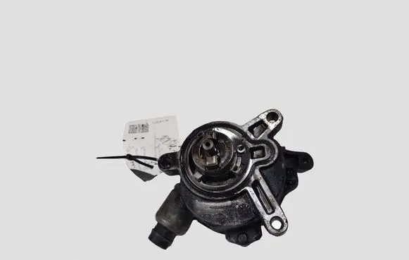 Volvo XC90 Vacuum pump 08699237