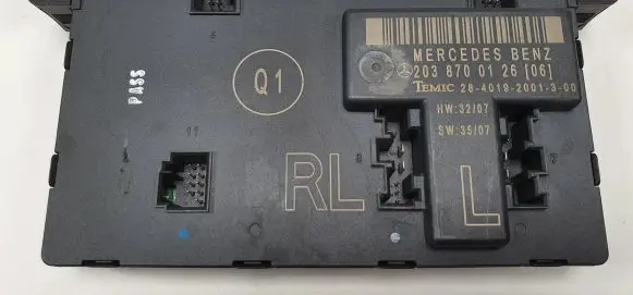 Mercedes-Benz C W203 Door control unit/module 2038700126