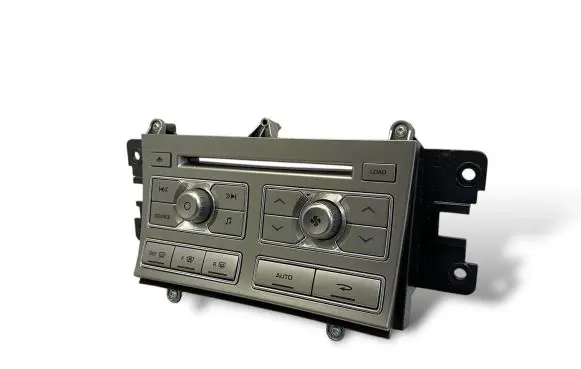 Jaguar XF X250 Climate control unit 8X2318C858AE