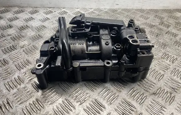 Skoda Superb B6 (3T) Oil pump 03L103537