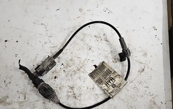 Opel Astra H Front ABS sensor wiring 13118565 0220091116185601