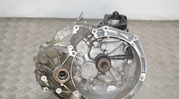 Ford Focus Manual 6 speed gearbox AV6R7002KF