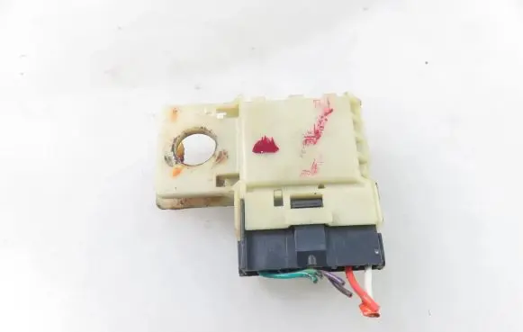 Hummer H2 Brake pedal sensor switch 25771554