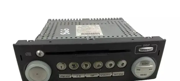 Mitsubishi Colt Radio/CD/DVD/GPS head unit MR587702HB